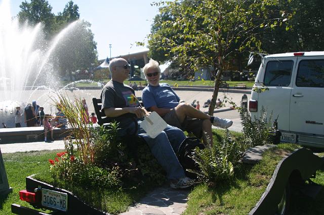 002 021.jpg - Larry and me chilin' by the International Fountain